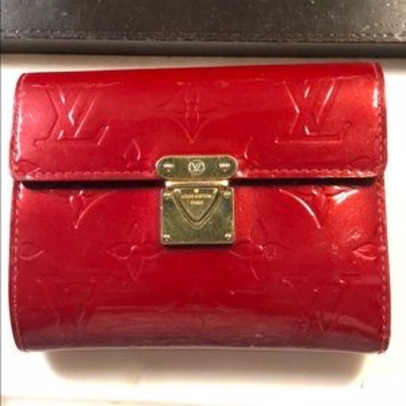 Louis Vuitton Handbags - AUTHENTIC LOUIS VUITTON WALLET